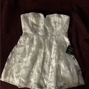 Lulu's Elegant White Dress